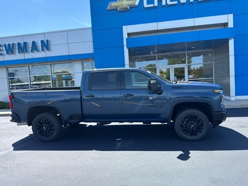New 2026 Chevrolet Silverado 3500 LTZ w/ LTZ Plus Package AWD/4WD image 2