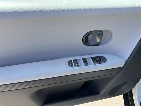 New 2026 Hyundai Ioniq 5 SEL RWD image 13