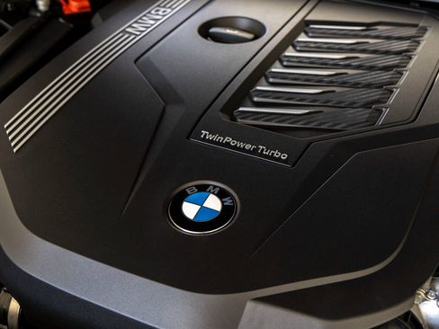 Certified 2023 BMW 540i w/ M Sport Package image 37