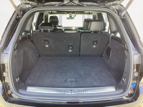 Used 2023 Jeep Grand Cherokee Overland w/ Advanced Protech Group III image 16