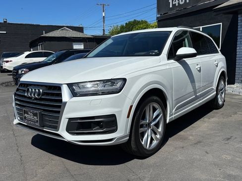 Used 2018 Audi Q7 3.0T Prestige w/ Prestige Package AWD/4WD image 16