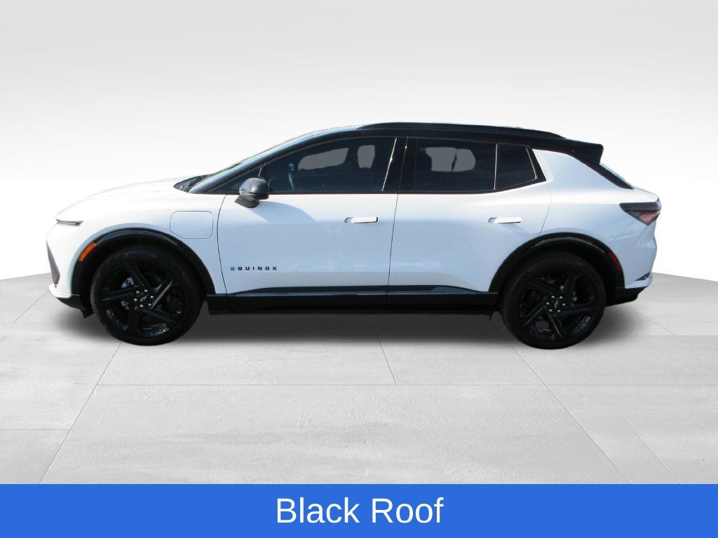 Certified 2024 Chevrolet Equinox EV RS FWD image 2