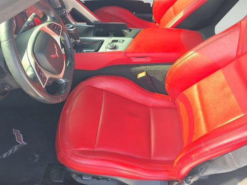 Used 2019 Chevrolet Corvette Stingray Convertible w/ 3LT Preferred Equipment Group RWD image 13