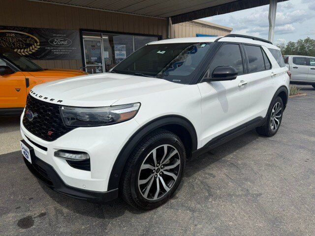 Used 2021 Ford Explorer ST w/ Equipment Group 401A AWD/4WD image 2