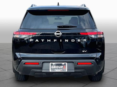 Certified 2024 Nissan Pathfinder SV FWD image 5
