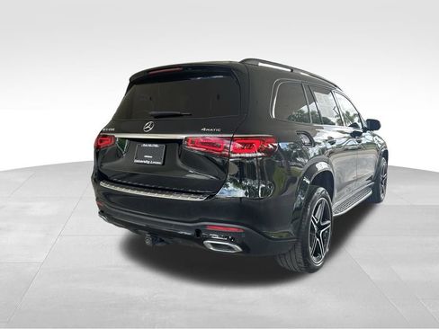 Used 2023 Mercedes-Benz GLS 450 4MATIC image 3