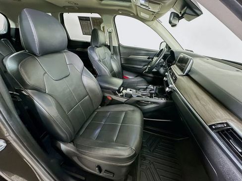 Used 2022 Kia Telluride EX w/ EX Premium Package AWD/4WD image 34