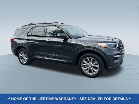 Used 2024 Ford Explorer XLT w/ Equipment Group 202A AWD/4WD image 2