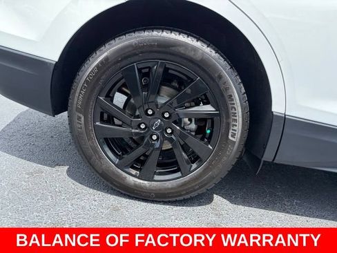 Used 2024 Chevrolet Equinox LS w/ LS Convenience Package FWD image 7