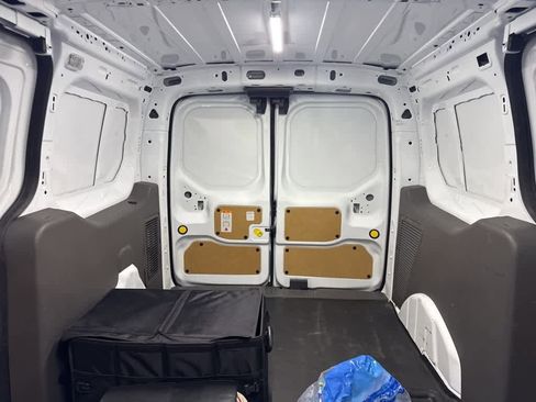 Used 2023 Ford Transit Connect XL image 14