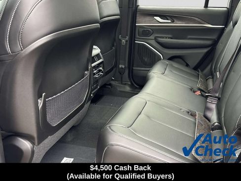 New 2026 Jeep Grand Cherokee Limited w/ Limited Altitude Package AWD/4WD image 6
