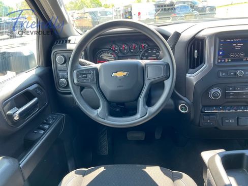 Certified 2025 Chevrolet Silverado 2500 Custom w/ Custom Value Package AWD/4WD image 25