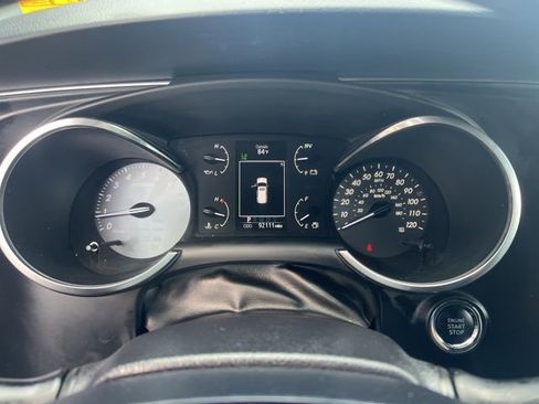 Used 2020 Toyota Sequoia TRD Pro w/ Carpet Mat Package (TMS) AWD/4WD image 9