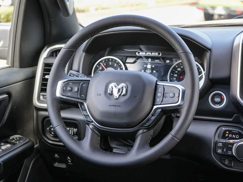 New 2026 RAM 1500 Big Horn AWD/4WD image 17