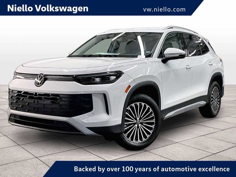 New 2026 Volkswagen Tiguan S image 1