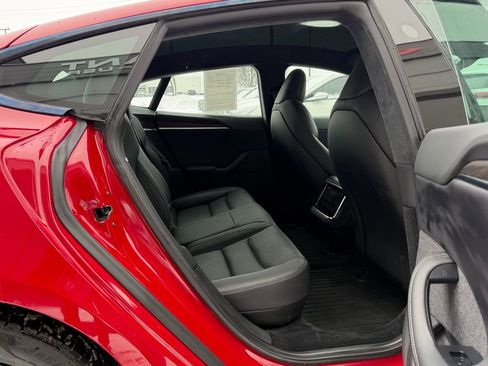 Used 2021 Tesla Model S Plaid image 26