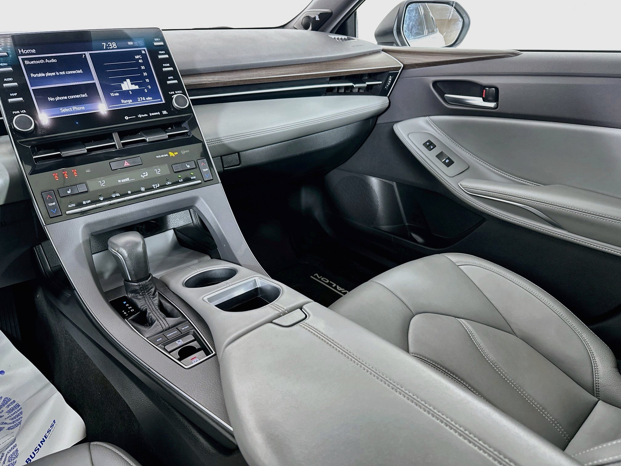 Used 2019 Toyota Avalon XLE w/ Moonroof Package FWD image 21