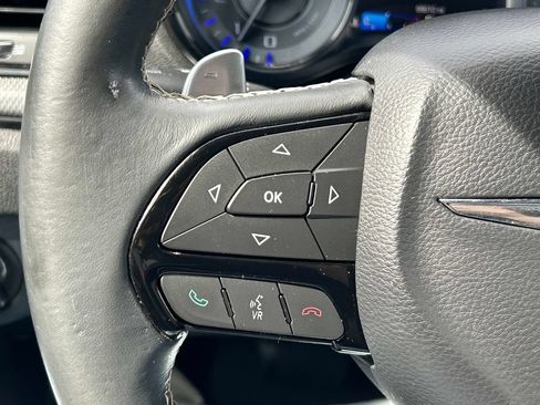 Used 2016 Chrysler 300 S AWD/4WD image 23