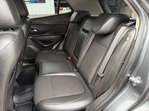Used 2018 Buick Encore Sport Touring FWD image 13