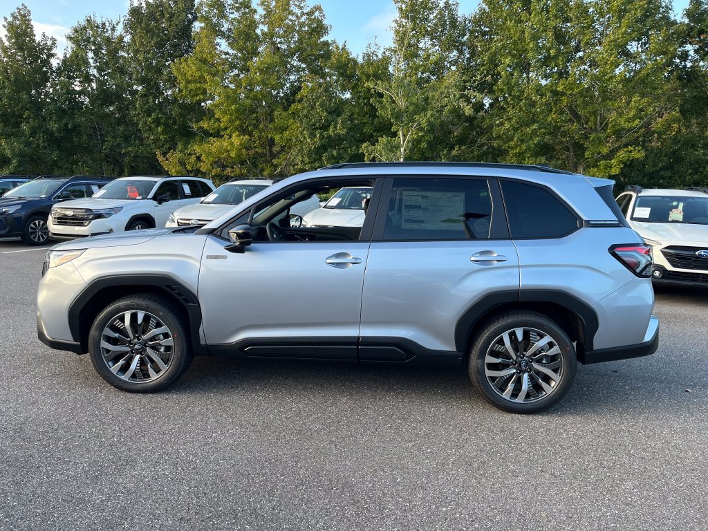 New 2026 Subaru Forester Touring AWD/4WD image 4