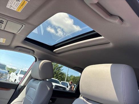 Used 2022 Honda CR-V Touring image 20