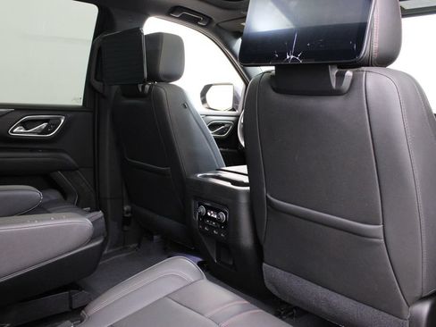 Used 2021 Chevrolet Tahoe RST w/ Luxury Package RWD image 21