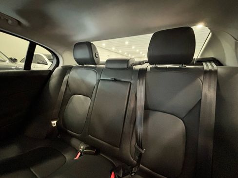 Used 2018 Jaguar XE XE 25t Sedan 4D image 12