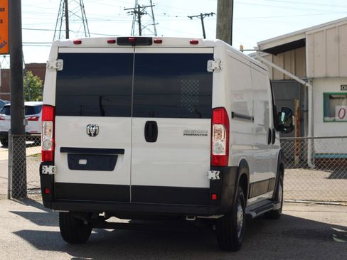 Used 2023 RAM ProMaster 2500 FWD image 8