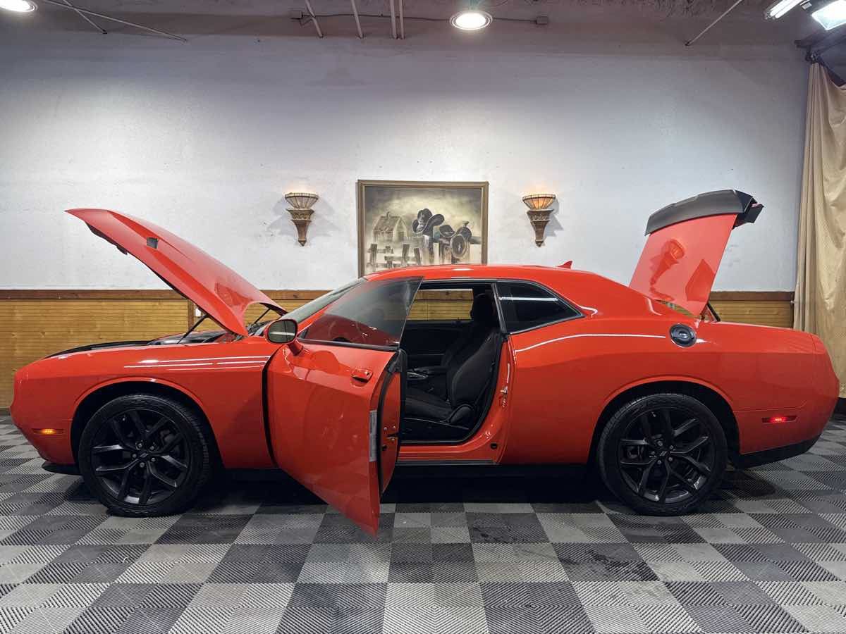 Used 2022 Dodge Challenger SXT w/ Blacktop Package RWD image 13