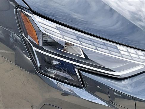 New 2026 Audi A3 2.0T Premium image 13