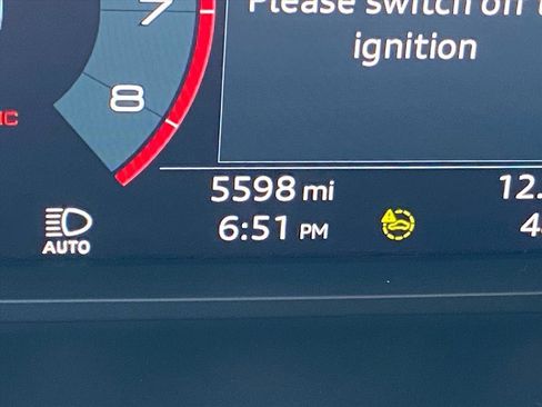 Used 2024 Audi Q3 2.0T Premium Plus image 14