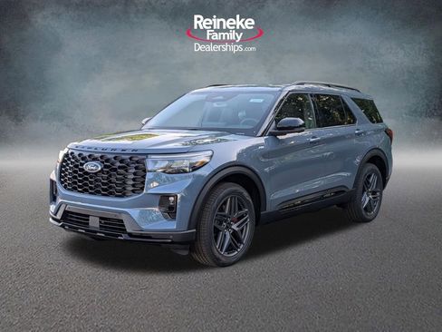 New 2026 Ford Explorer ST-Line w/ ST-Line Street Pack AWD/4WD image 1