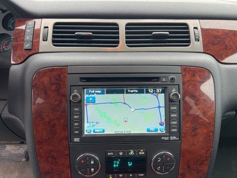 Used 2010 Chevrolet Tahoe LTZ image 33