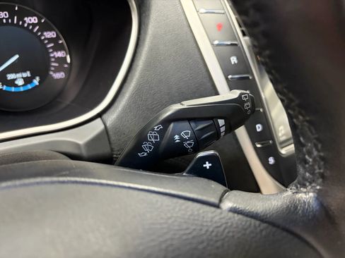 Used 2017 Lincoln MKX Premiere image 36