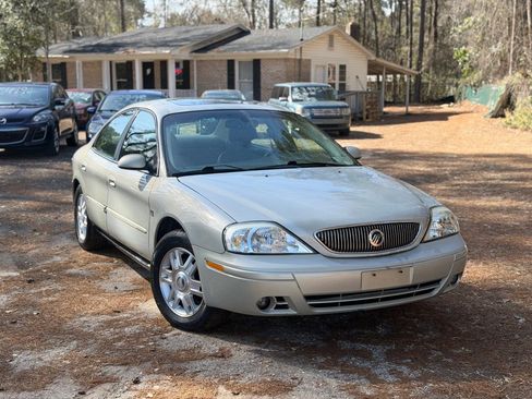 Used 2005 Mercury Sable LS image 1