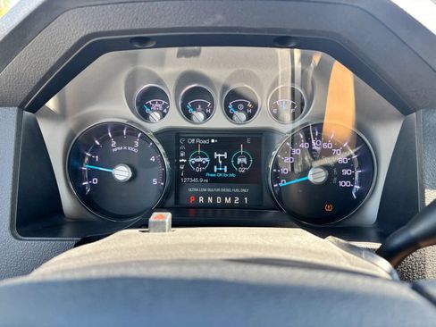 Used 2012 Ford F250 Lariat w/ Chrome Pkg AWD/4WD image 26