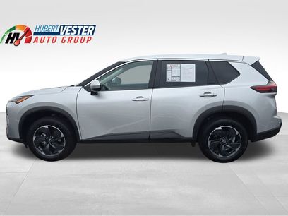 Used 2024 Nissan Rogue SV