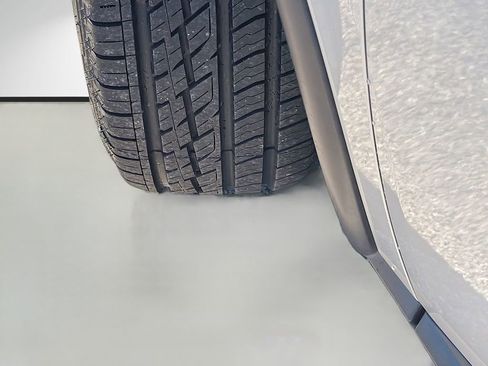 Used 2020 Nissan Murano SV image 41