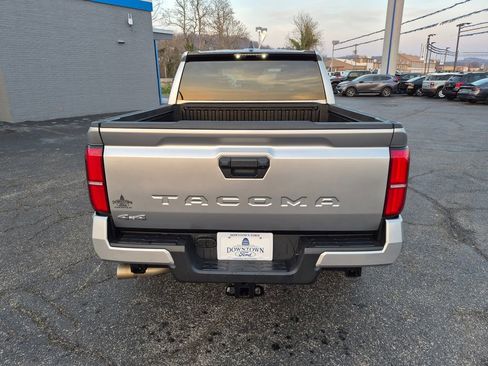 Used 2024 Toyota Tacoma SR5 image 6