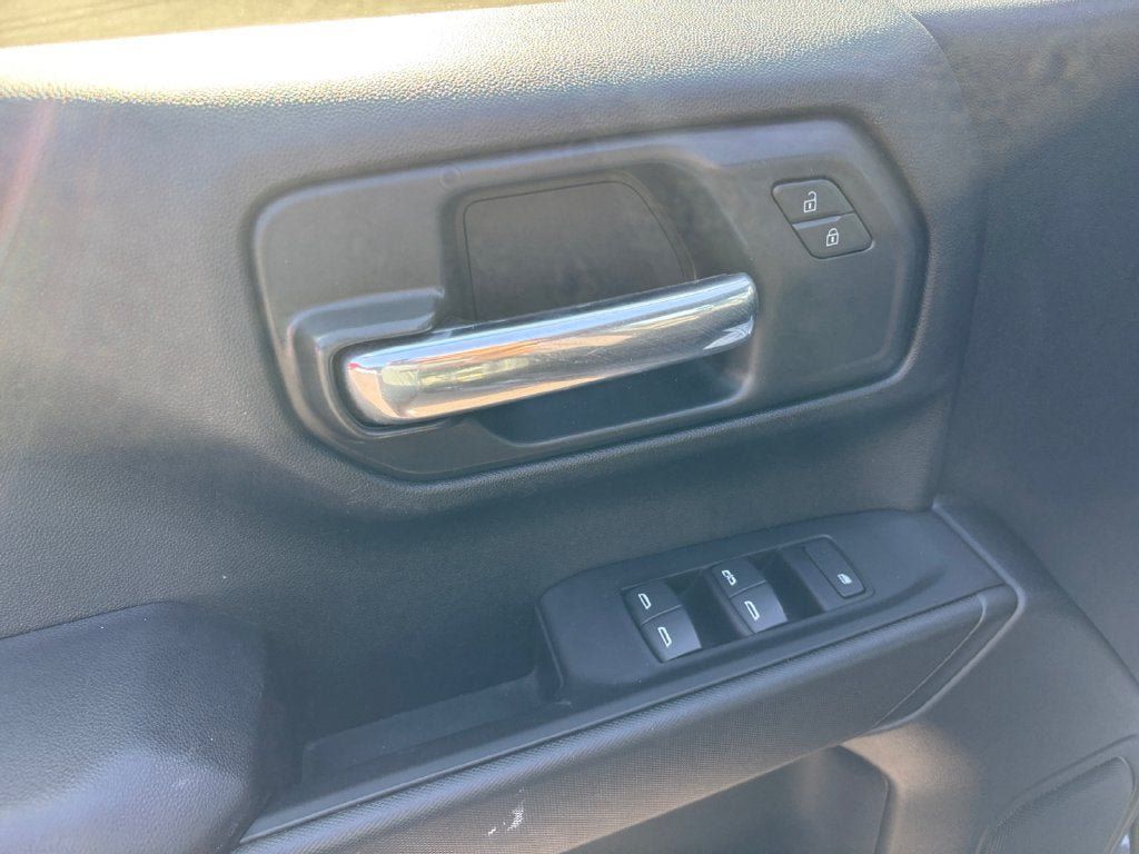 Used 2024 Chevrolet Silverado 1500 W/T AWD/4WD image 11