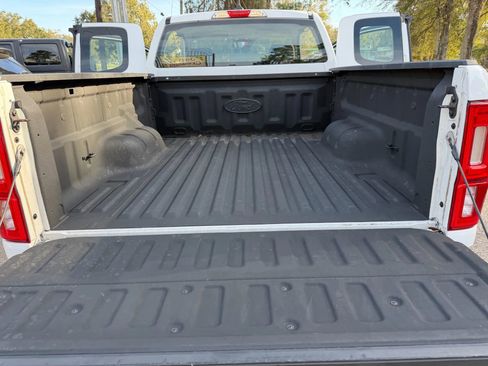 Used 2019 Ford Ranger XL w/ Equipment Group 101A Mid image 12