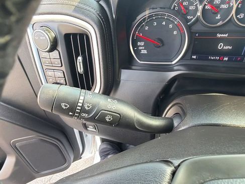 Used 2021 Chevrolet Silverado 1500 RST w/ Z71 Off-Road Package image 15