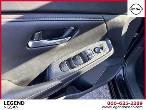 Used 2023 Nissan Sentra SV image 13