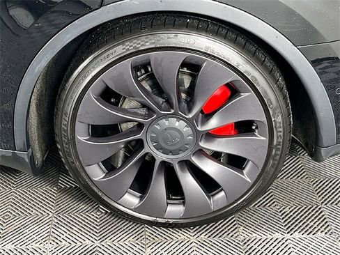 Used 2021 Tesla Model Y Performance image 30