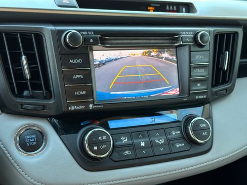 Certified 2018 Toyota RAV4 XLE image 30