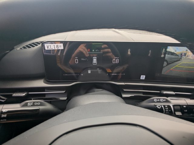 New 2026 Kia Sportage LX FWD image 28
