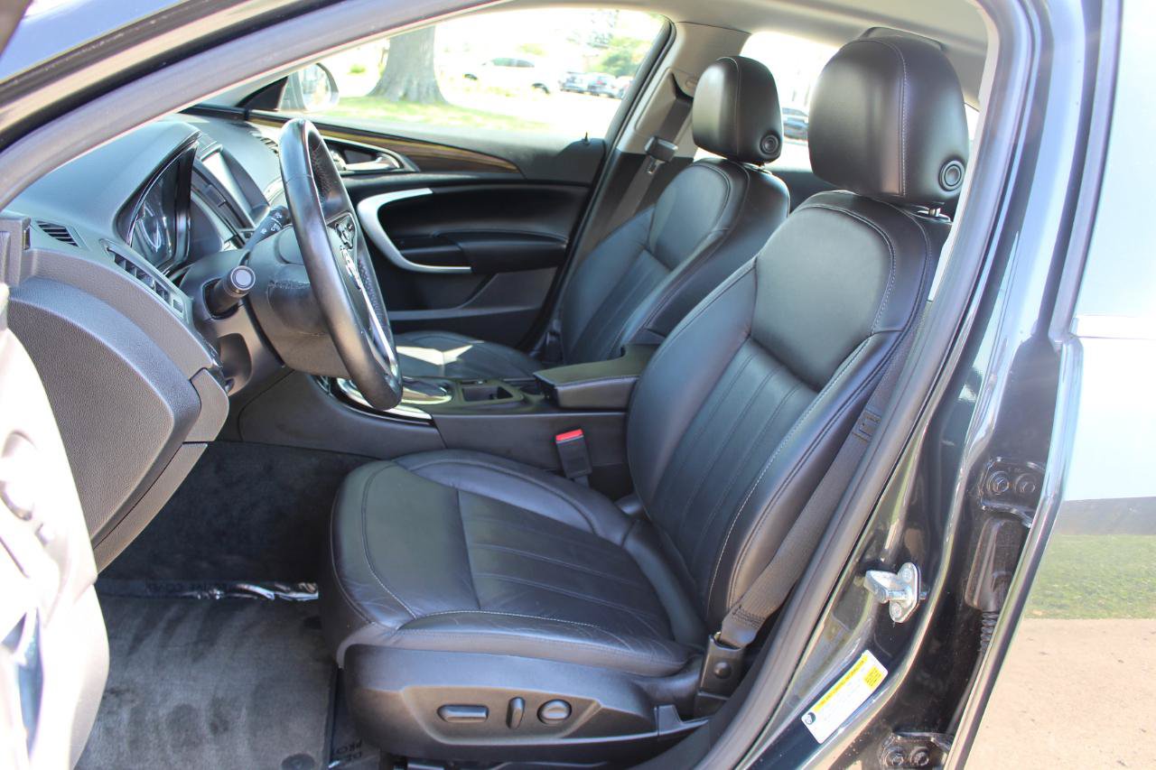 Used 2016 Buick Regal Premium FWD image 16
