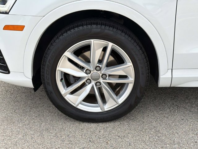 Used 2018 Audi Q3 2.0T Premium Plus AWD/4WD image 10