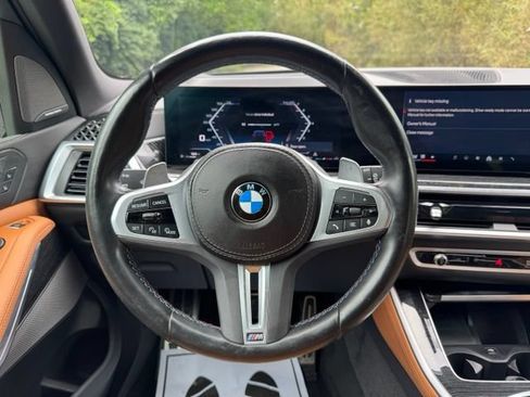 Used 2024 BMW X5 M60i AWD/4WD image 22