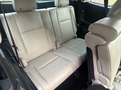 Used 2012 MAZDA CX-9 Grand Touring w/ Moonroof & Bose Audio Pkg image 24